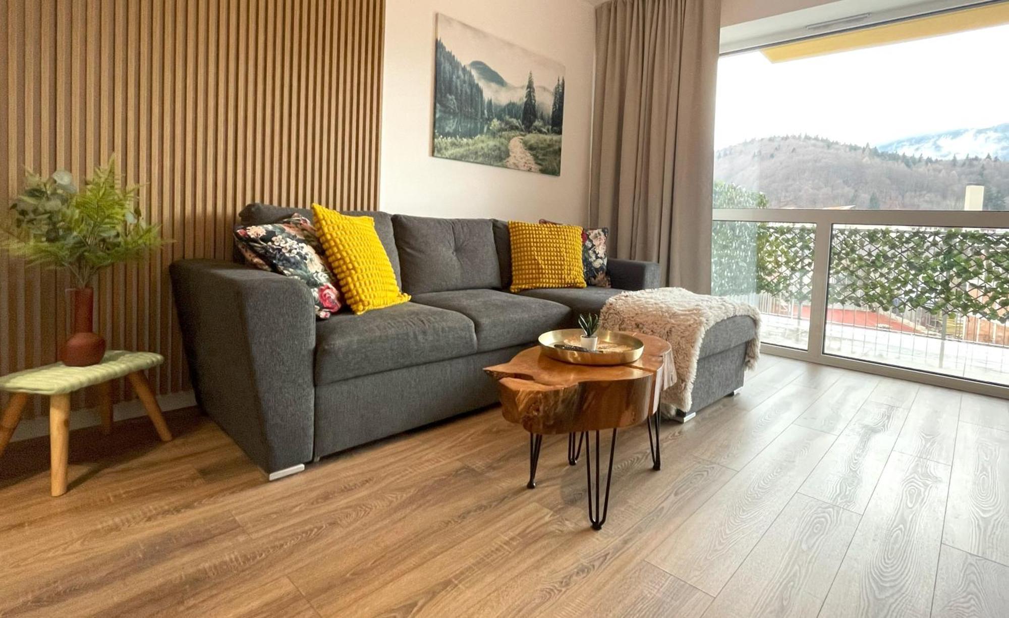 Rosewood Boutique Apartment Sinaia Bagian luar foto